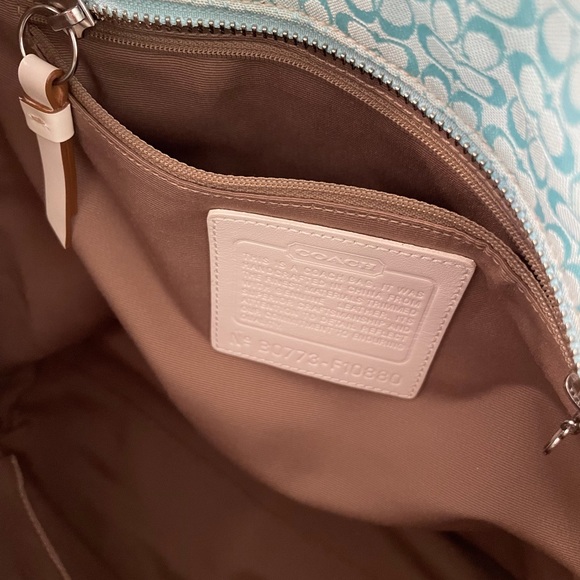 Coach Vintage Tote - Multi-color - Picture 13 of 16